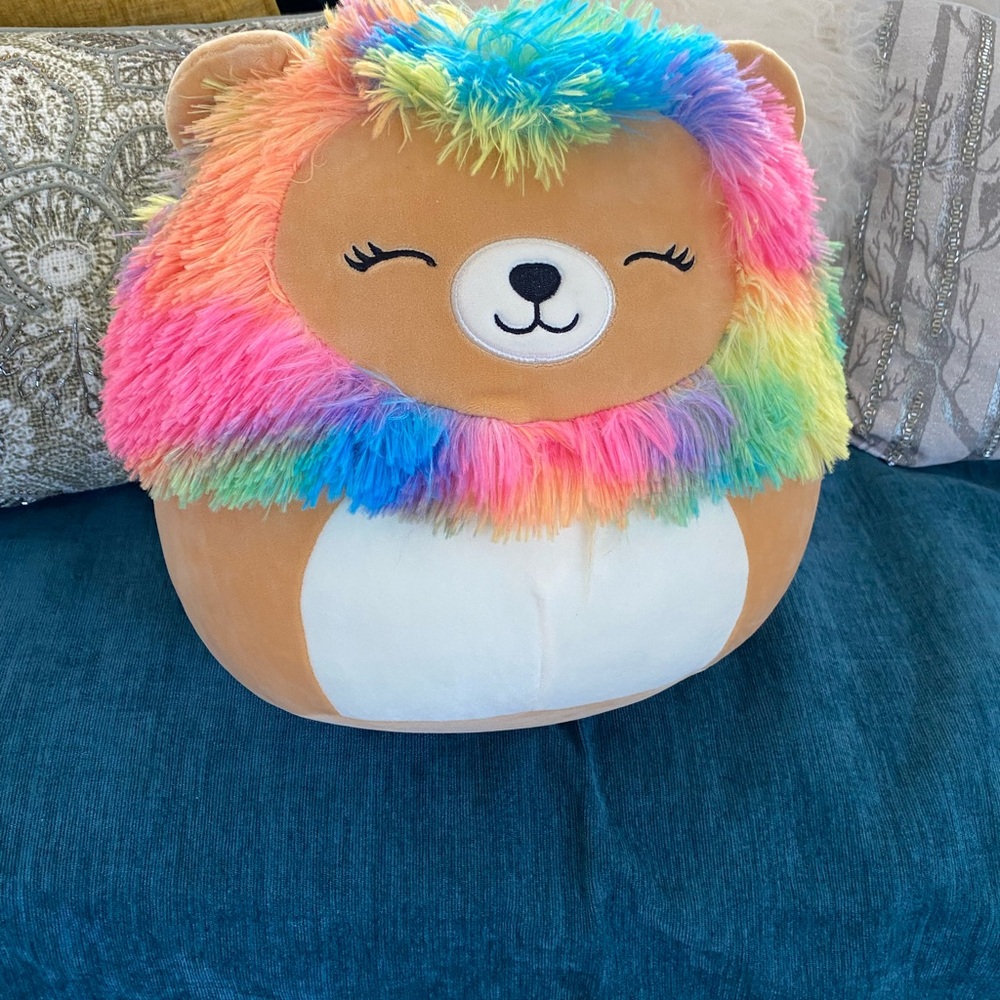NWT 14 inch Squishmallow "Lionne" Rainbow mane Lion